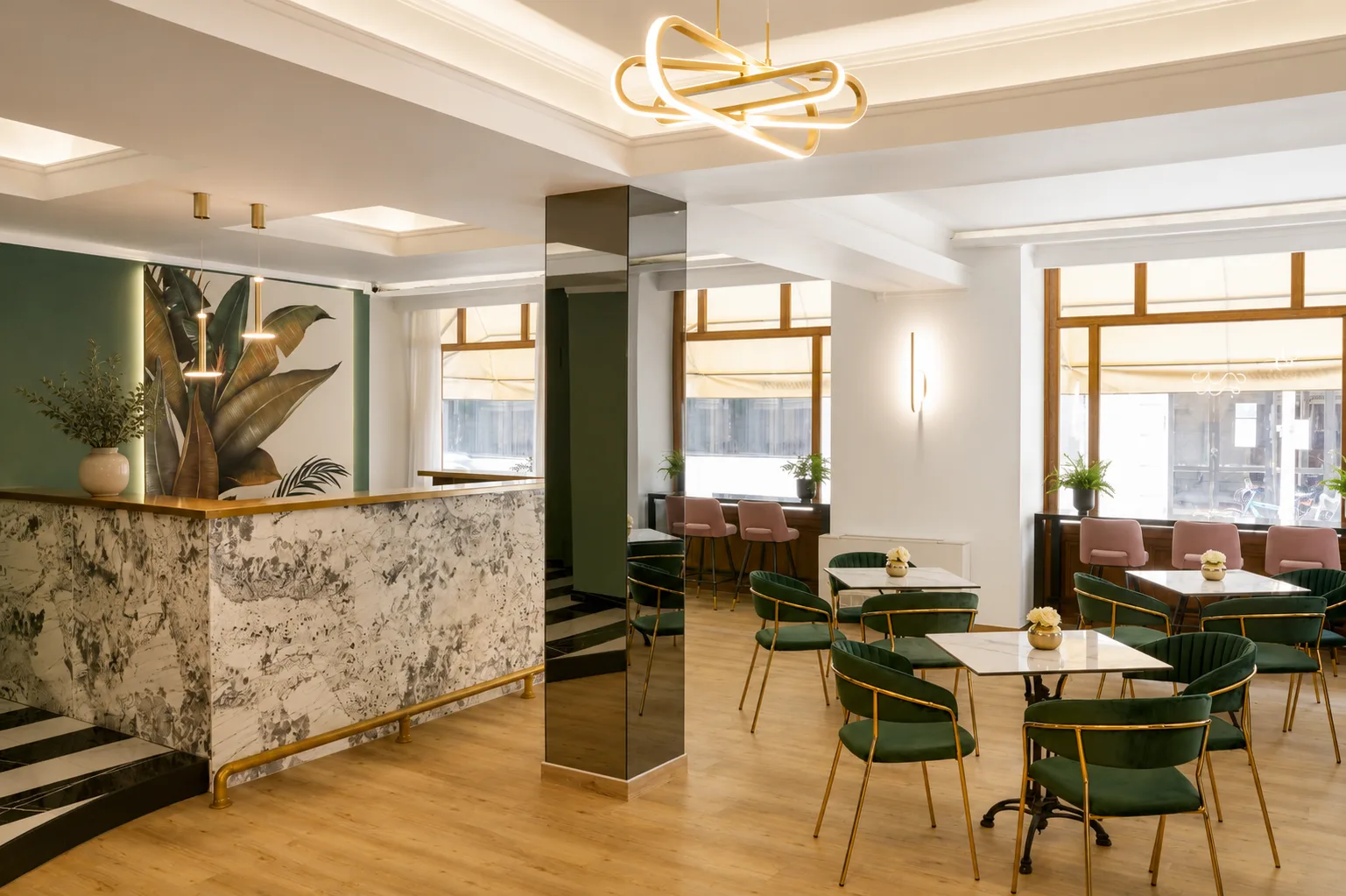 Luxembourg Hotel — photograph 9